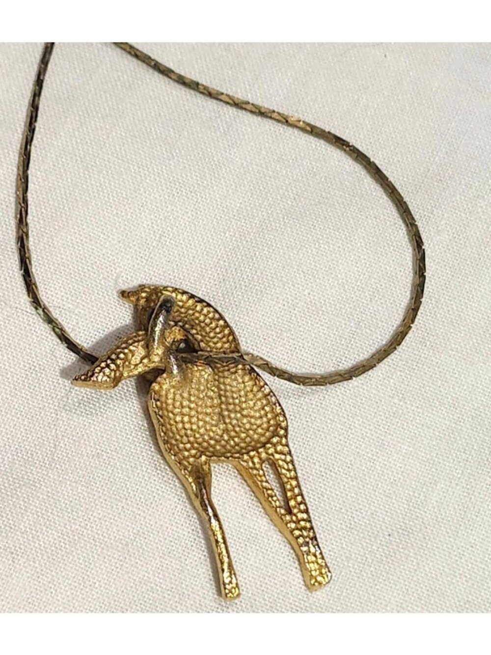 Vintage Gold Tone Horse Pendant Necklace Delicate Chain  Elegant Equestrian Desi - Picture 7 of 8